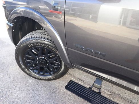 Used 2025 RAM 2500 Limited image 3