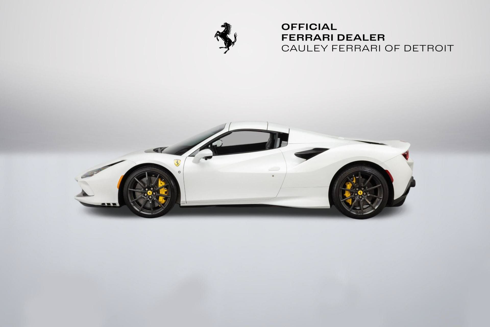 Certified 2022 Ferrari F8 Tributo RWD image 13
