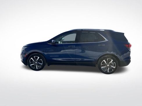 Used 2022 Chevrolet Equinox Premier image 2