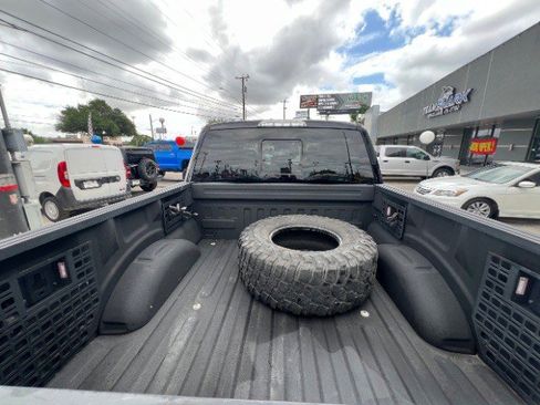 Used 2018 Ford F150 Raptor w/ Equipment Group 802A Luxury AWD/4WD image 17