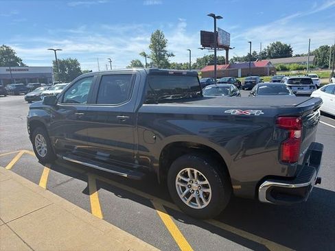 Used 2021 Chevrolet Silverado 1500 LT AWD/4WD image 14