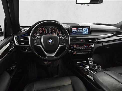 Used 2018 BMW X5 xDrive35i image 19