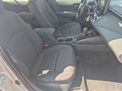 Used 2024 Toyota Corolla LE FWD image 25