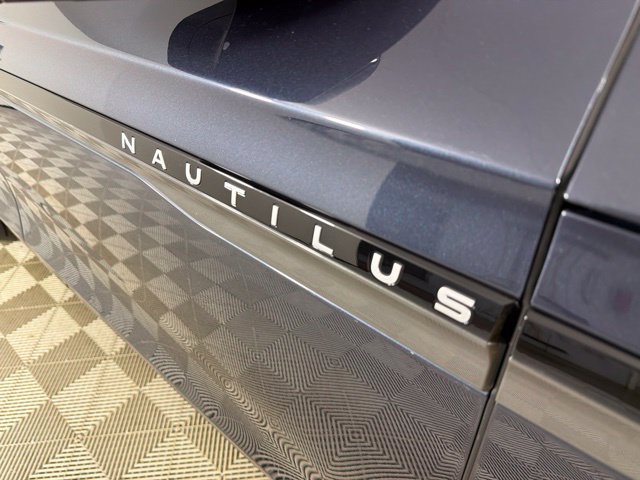 Used 2024 Lincoln Nautilus Premier w/ Equipment Group 102A AWD/4WD image 17