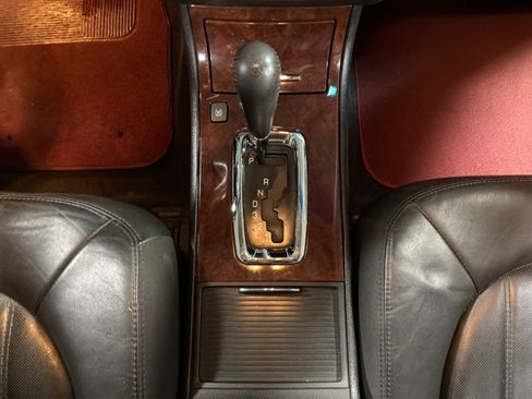 Used 2008 Buick Lucerne CXS FWD image 37