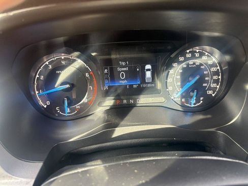 Used 2019 Ford Ranger XLT w/ Equipment Group 302A Luxury AWD/4WD image 14