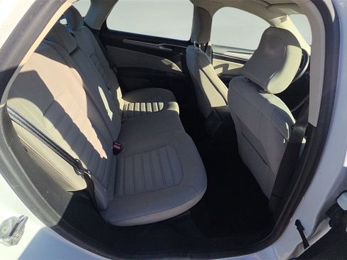 Used 2018 Ford Fusion S image 17