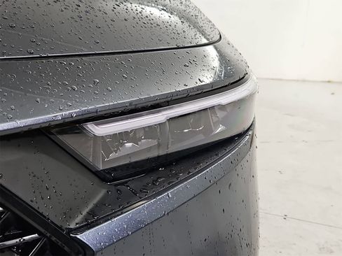 Used 2024 Honda Accord EX image 10