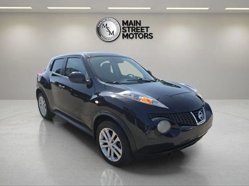 Used 2013 Nissan Juke SV FWD image 7