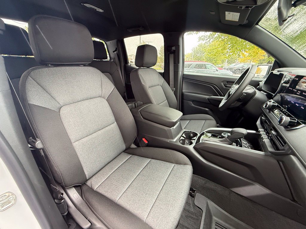 New 2026 Chevrolet Colorado Trail Boss AWD/4WD image 27