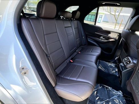 Used 2022 Mercedes-Benz GLE 350 w/ AMG Line Exterior image 18