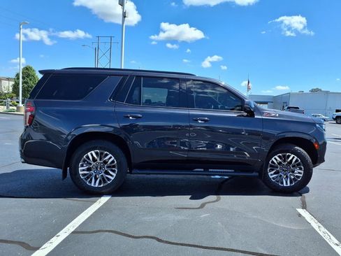 Used 2023 Chevrolet Tahoe Z71 w/ Z71 Off-Road Package AWD/4WD image 35