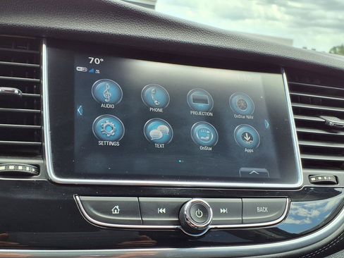 Used 2019 Buick Encore Preferred FWD image 5