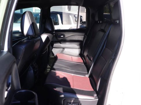 Used 2021 Honda Ridgeline Black Edition image 12