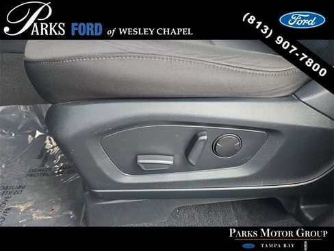 Certified 2023 Ford Explorer XLT image 19