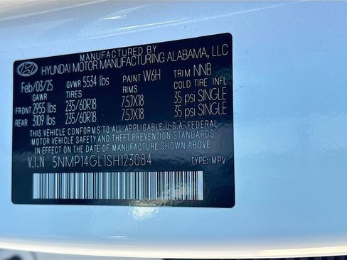 Used 2025 Hyundai Santa Fe SE image 32