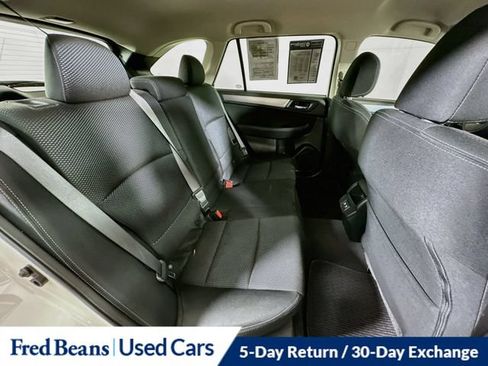 Used 2019 Subaru Outback 2.5i Premium AWD/4WD image 32