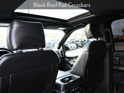 Used 2019 Ford Expedition Limited w/ Texas Edition Package image 27