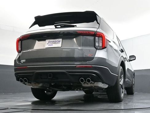 New 2026 Ford Explorer ST image 34