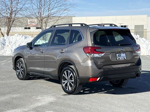 Used 2023 Subaru Forester Limited image 27