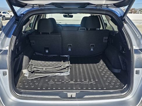 Certified 2025 Subaru Outback Premium image 12