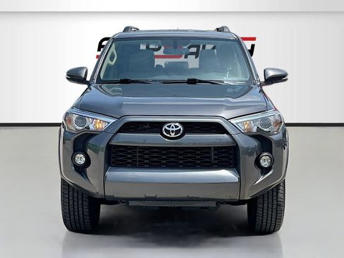 Used 2019 Toyota 4Runner SR5 Premium AWD/4WD image 2