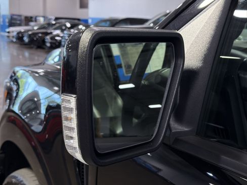 Used 2022 Ford F150 Lariat w/ Equipment Group 502A High AWD/4WD image 14