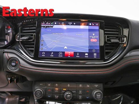 Used 2024 Dodge Durango GT RWD image 12