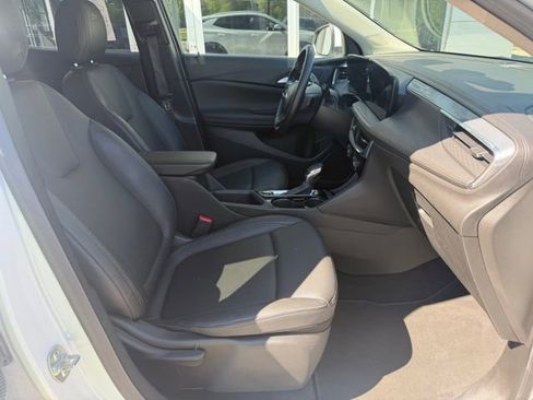 Certified 2024 Buick Encore GX Sport Touring AWD/4WD image 15