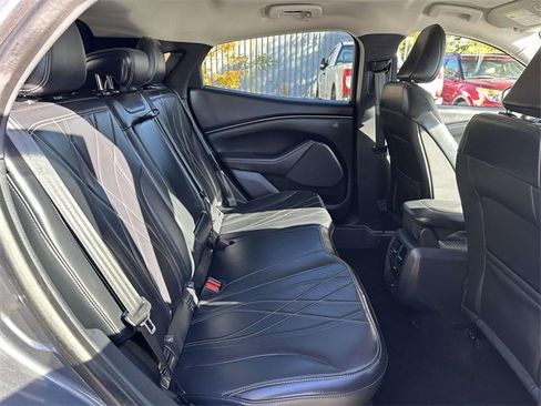 Used 2021 Ford Mustang Mach-E Select image 27