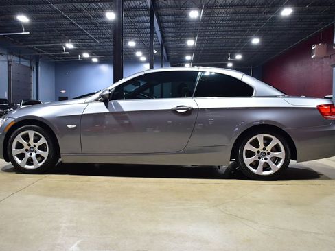 Used 2008 BMW 335i Convertible w/ Cold Weather Pkg image 7