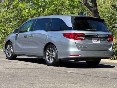 Used 2022 Honda Odyssey EX-L image 7