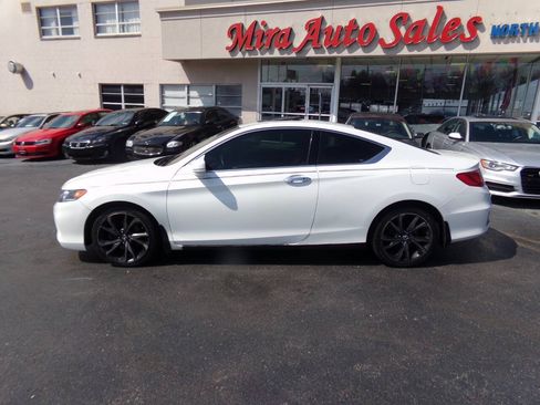 Used 2013 Honda Accord EX image 2