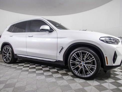 Used 2024 BMW X3 sDrive30i w/ Convenience Package w/ZPA image 3