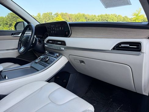 Used 2021 Hyundai Palisade Limited FWD image 23