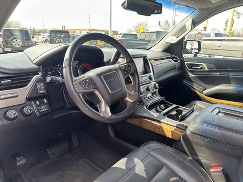 Used 2016 GMC Yukon XL Denali w/ Open Road Package image 18