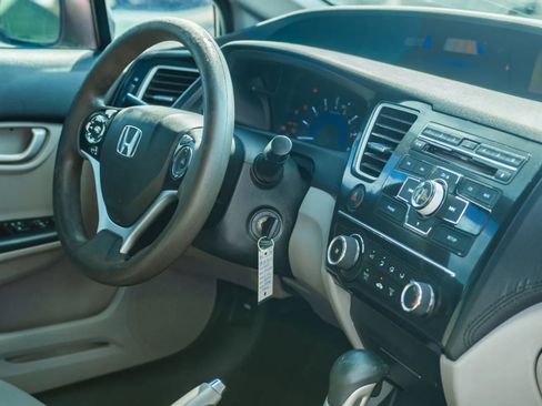 Used 2013 Honda Civic LX image 26