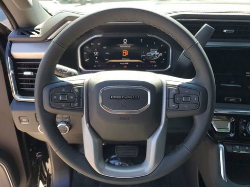 New 2026 GMC Sierra 2500 Denali w/ Denali Reserve Package image 22