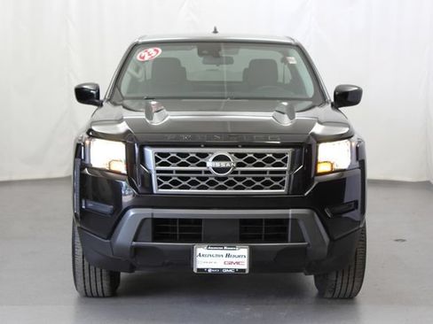 Used 2023 Nissan Frontier SV w/ Technology Package RWD image 4