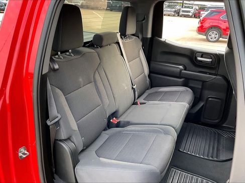 Used 2021 Chevrolet Silverado 1500 LT w/ Z71 Off-Road Package image 19