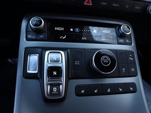 Used 2023 Hyundai Palisade Calligraphy image 28