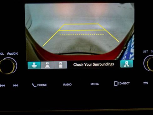 Certified 2025 Honda Pilot Sport image 26