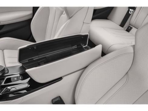 Used 2020 BMW M5 w/ Executive Package AWD/4WD image 18