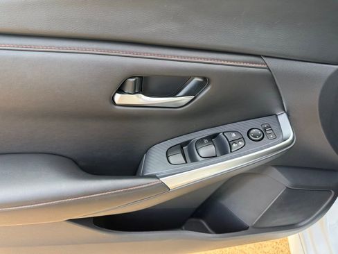 Certified 2024 Nissan Sentra SR image 10