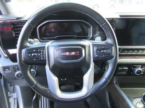 Used 2022 GMC Sierra 1500 Elevation image 35