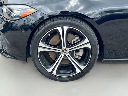 Used 2022 Mercedes-Benz C 300 Sedan image 32
