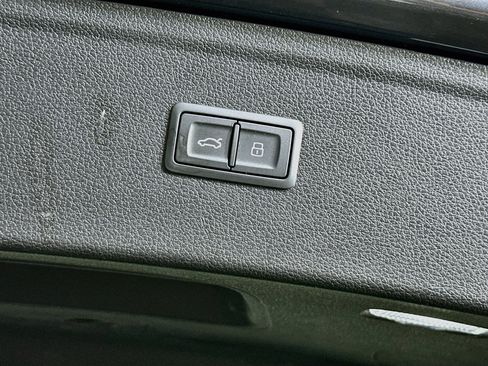Used 2023 Audi Q5 2.0T Premium Plus AWD/4WD image 32