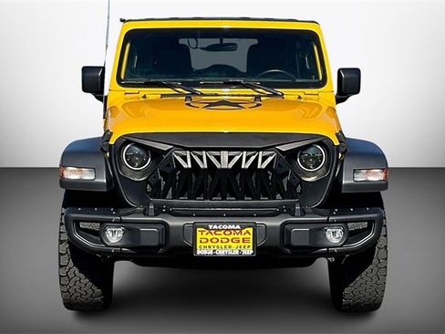 Used 2021 Jeep Wrangler Unlimited Freedom Edition image 3