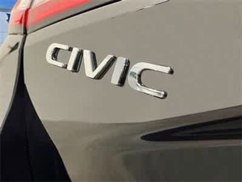 Certified 2025 Honda Civic Sport image 5