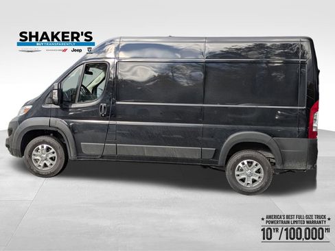 New 2025 RAM ProMaster 2500 w/ Quick Order Package 22G SLT FWD image 7